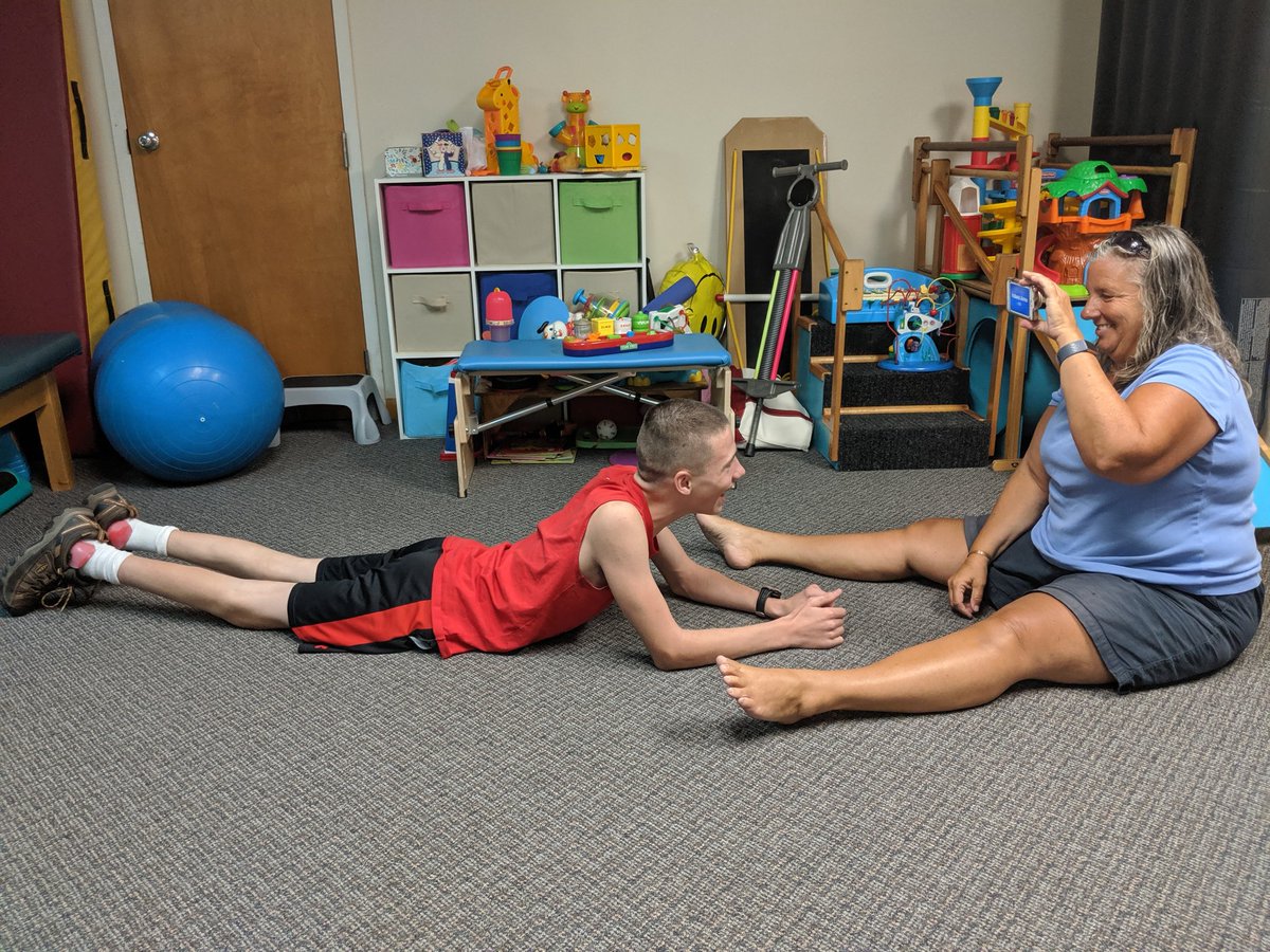 TeamHunterWendy's tweet photo. Who said physical therapy can't be fun?! #HeadsUp #EllenDeGeneres #cerebralpalsynotstoppingme https://t.co/RgNGHuPDaY