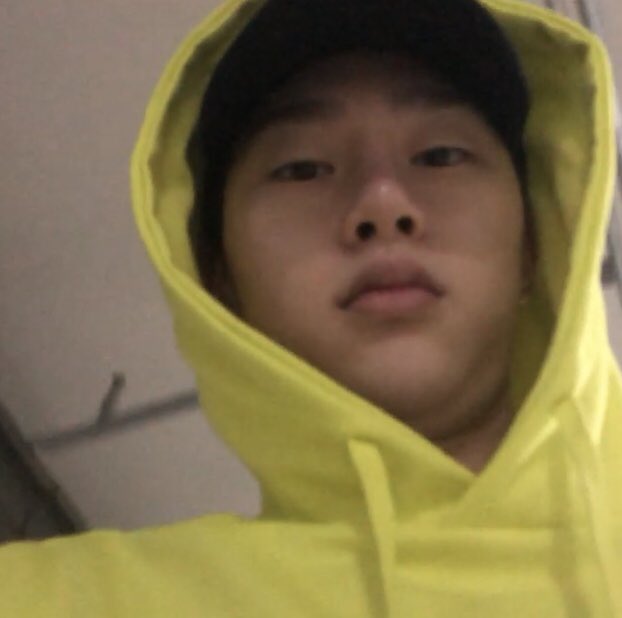 บีนี่ควอนครับแม่ ᯅ̈ tweet media
