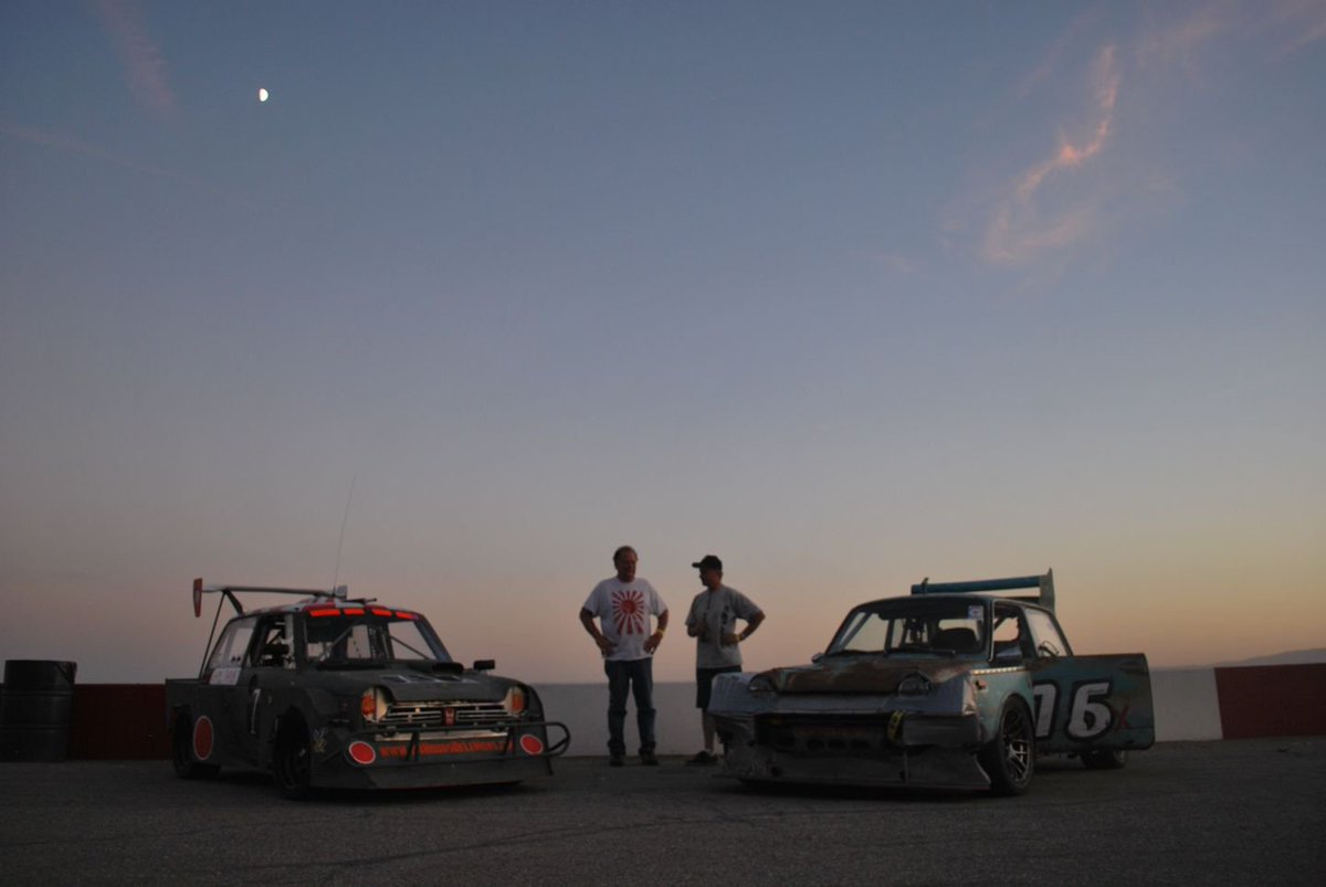 24hoursoflemons's tweet image. Get your entries in by THIS SATURDAY (Aug. 3) for  Button Turrible at @ButtonwillowRW on September 28-29. #ButtonTurrible #LemonsCalifornia #LemonsSoCal #Buttonwillow #ButtonwillowRaceway #24HoursOfLemons 

24hoursoflemons.com/race/?id=241