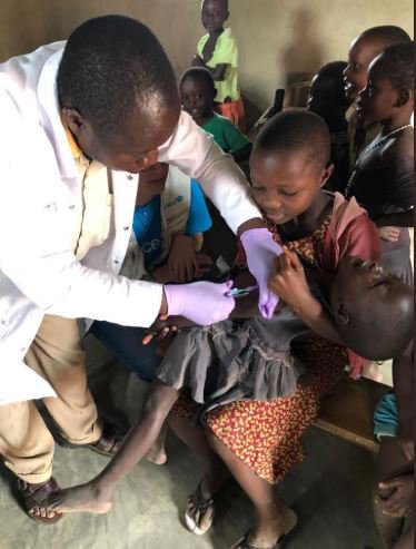 antonioguterres's tweet image. Today marks 1 year since the 1st case of the latest Ebola outbreak was reported in the Dem Rep of Congo.

I salute the aid workers, peacekeepers, health and government officials &amp;amp; communities working - often in difficult circumstances - in this fight.

We will end this outbreak.