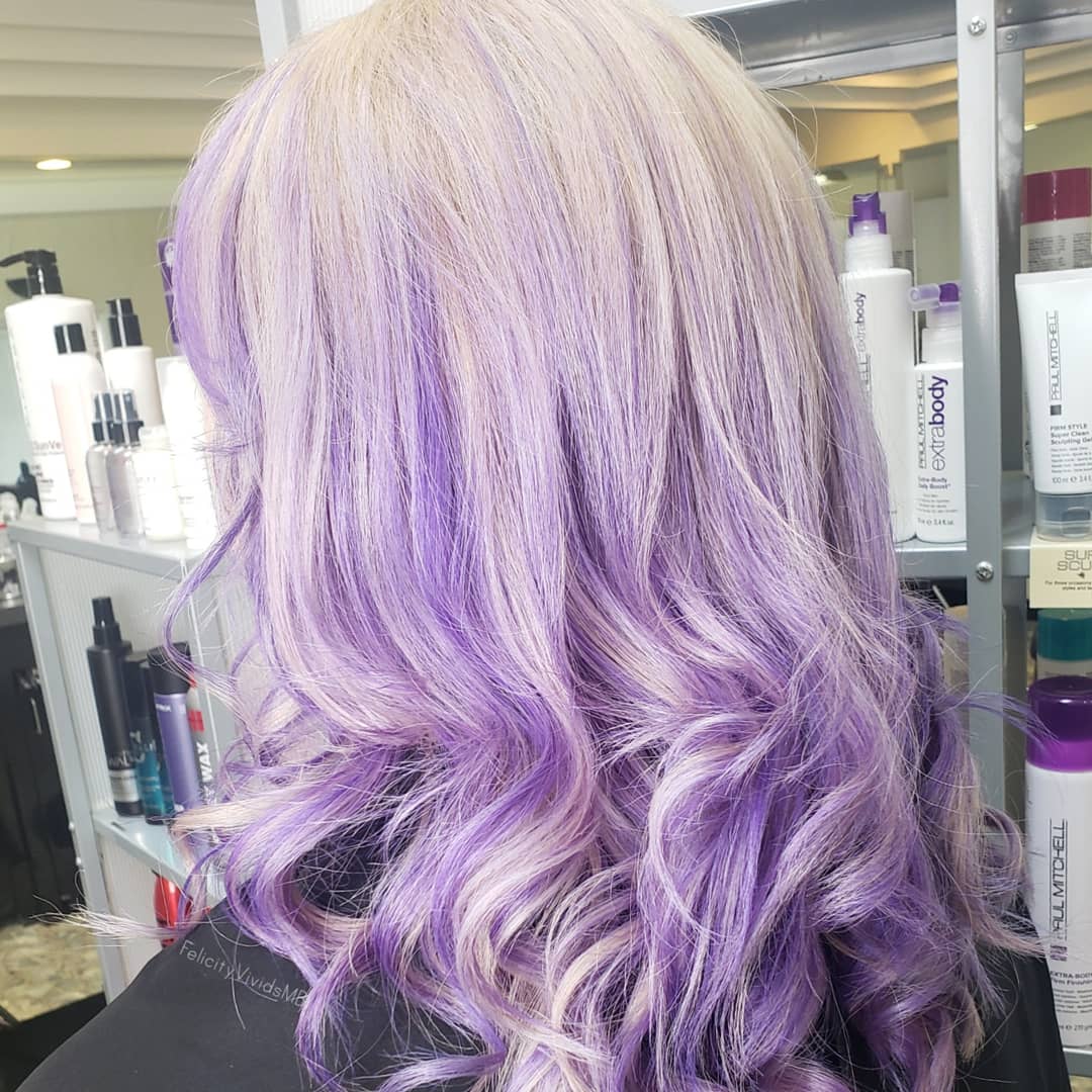 Felicity_716's tweet photo. 💫B R I G H T &amp; B A L A Y A G E D 💎
#newyorkhair #buffalohair #torontohair #716hairstylist 
#orchardparkny  #buffalohairstylist #buffalosalon #michaelsstudioop #ittakesapro #licensedtocreate https://t.co/02q0MI1XdL