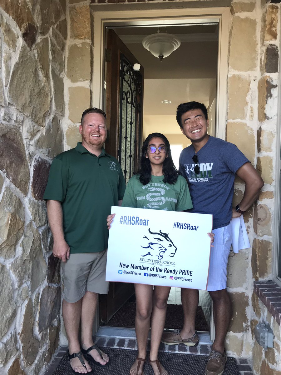 PhysicsEaton's tweet photo. Home visits for new students of @RHSFrisco!! #RHSRoar https://t.co/8RW95jwbNw