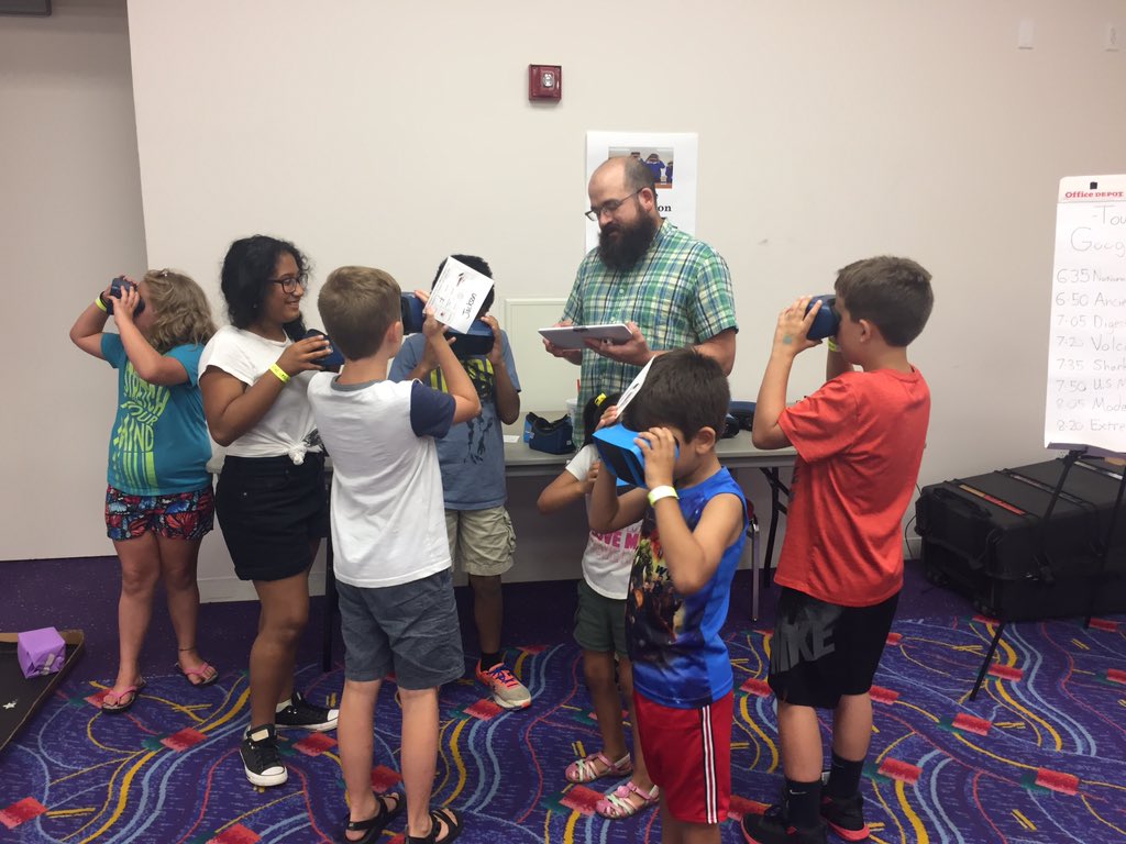 labrodie's tweet photo. Great night last night with Fort Smith students and parent at the first Summer Techfest. @FSSchools #summertechfest https://t.co/mTT8xvSGkR