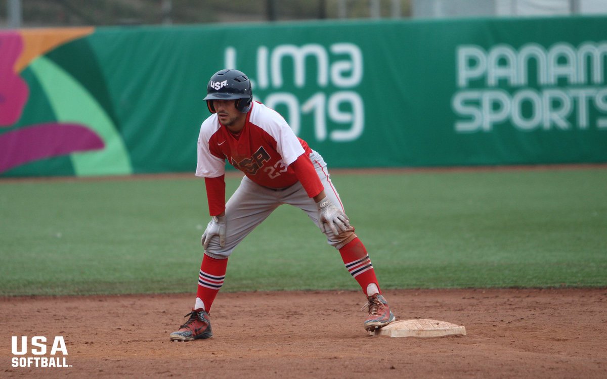 USASoftball tweet picture