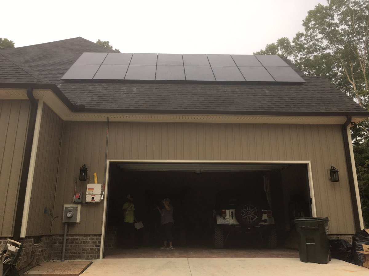 SolarSuz's tweet photo. Training in the Southeast this week, and it’s been great to be on the roof supporting crews new to our product! @quickmountpv https://t.co/Eq7m3hK327