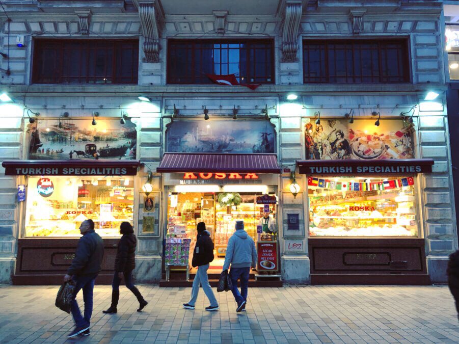 イスティクラル通り