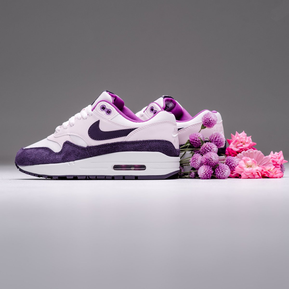 air max 1 light soft pink grand purple