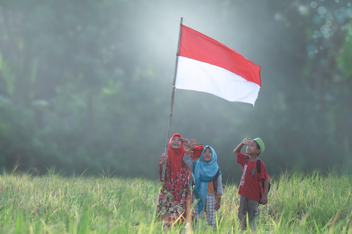 santrigraph's tweet photo. Mari tanamkan rasa mencintai NKRI sejak dini

Road to #HUTRI74 
@aisnusantara 
@alasantri 
@nu_online 
@NUgarislucu 
@santrikece 
@SantriKeren 

#HUTRI74 
#indonesia
#santri https://t.co/YK84SUqD85