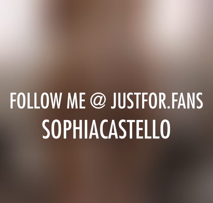 What would you do if you go to the bathroom and find me like this? 👀...  See this and more at: https://t<a href="/tag/superfan"class="tags"><span>#superfan</span></a>