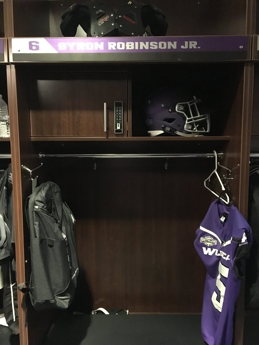 ‘‘Twas the night before fall camp”
Player bags are loaded and ready to go! #TheNextStep #CampSzn