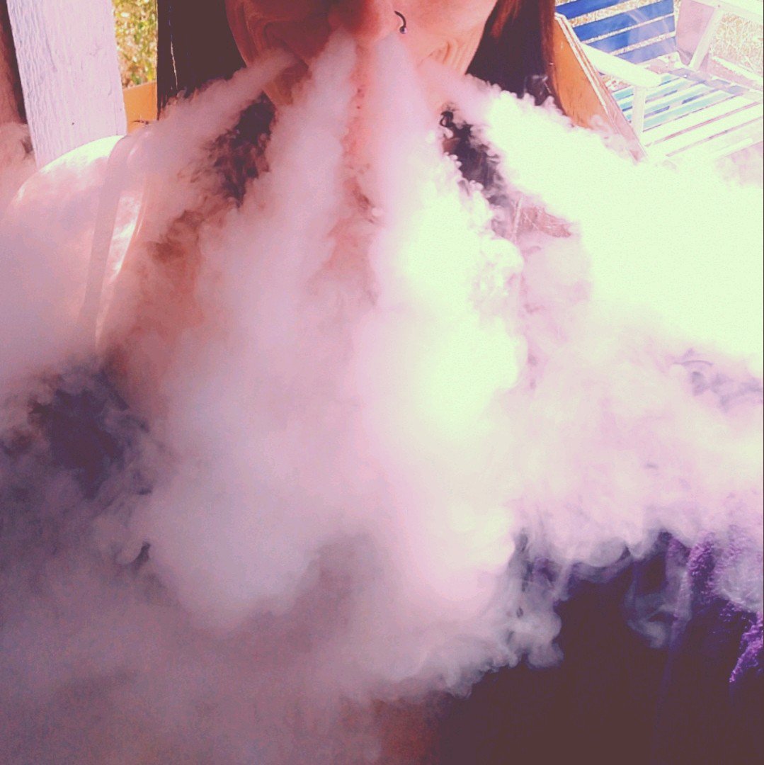 AmnCarl1's tweet image. Vaping
Addicts
Fun
Forum For
Linking
Enthusiast&apos;s Everywhere
#vafflemeaning  3erd times a charm 😝
#tagfunction @cali_kush70 @Cotton_Addict @panjiprasetyoputro //See the original post,please click:vaffle.com/wap/postdetail…