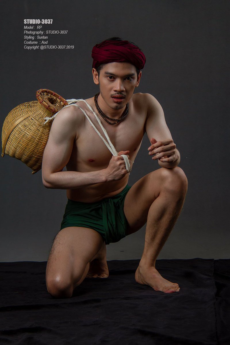 punleu16's tweet image. I go to Bangkok, who want to join and fishing with me in the room? 😆😆😆😆😆 តោះនេសាទត្រីក្នុងបន្ទប់ជាមួយគ្នាអត់? 
#studio3037 #sukhumvitsoi101 #modelguy #thaiguy #khmerguy