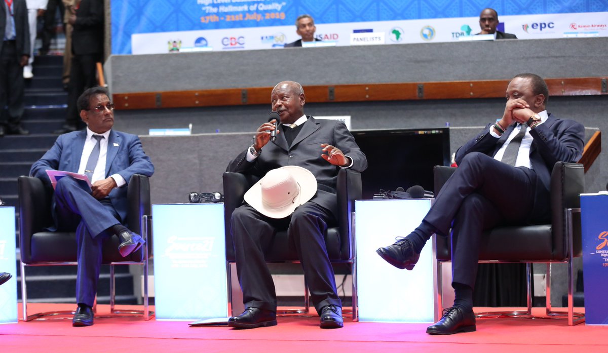COMESABusiness's tweet photo. H.E. Uhuru Kenyatta, H.E. Edgar Lungu, H.E. Yoweri Museveni and H.E. Paramasivum Pillay Vyapoory during the Presidential Public-Private Roundtable at our recent COMESA International Trade Fair & High Level Business Summit.
#COMESASource21 https://t.co/Igv4WdnnMe