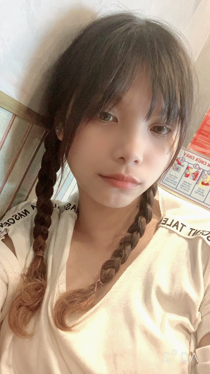 Polaris_Rin's tweet image. ずっと雨が降っている、ちょっと眠い💤

#PolarisIdolGroup #ポラリスアイドルグループ #ポラリスベトナム #PolarisidolVN 
#ベトナムアイドル  #ベトナム #日本 
#あいまつ   #関東・甲信越Cエリア #審査員特別