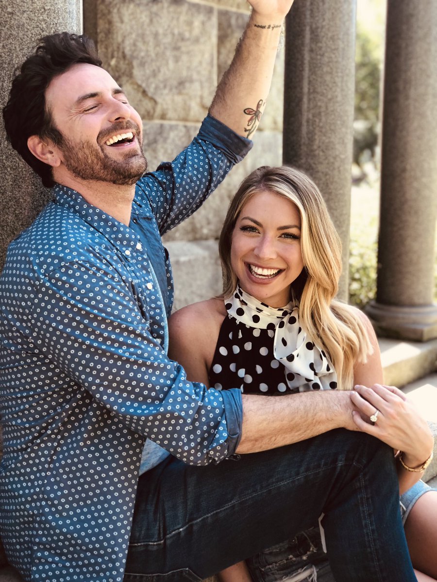 iambeau's tweet image. Ohhhh my God. I’m engaged! @stassi #iTamedTheBeast-ess