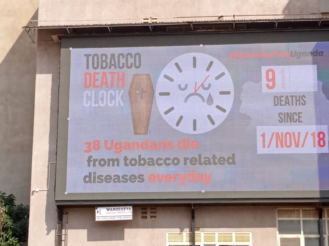 TobaccoCtrlUg's tweet photo. The Tobacco death clock is counting at Wandegeya Market.
Do not lose a neighbor or friend to the deadly tobacco, SPEAK ABOUT IT NOW!
#MourningMorning
Commit to embracing a tobacco FREE generation here: https://t.co/RbIIZZEQz0
#SmokeFreeUG
#SayNo2Tobacco
#TobaccoKills https://t.co/juQ3OAboiT