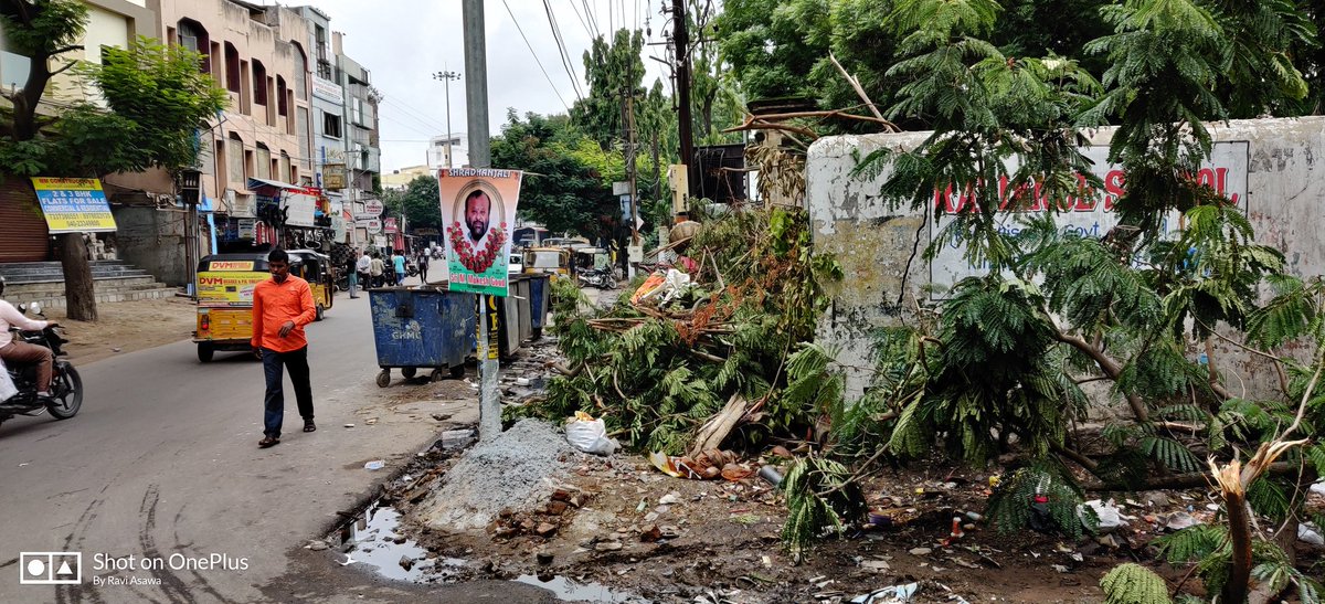 RaviAsawa's tweet photo. @CommissionrGHMC Tried calling the area officer to remove the bins from here but no response from them and also water is flowing 365 days,no work is done by GHMC despite many complaints , thousands of school student's and also area residents health is at risk. Please look into it https://t.co/llsVD3drIc