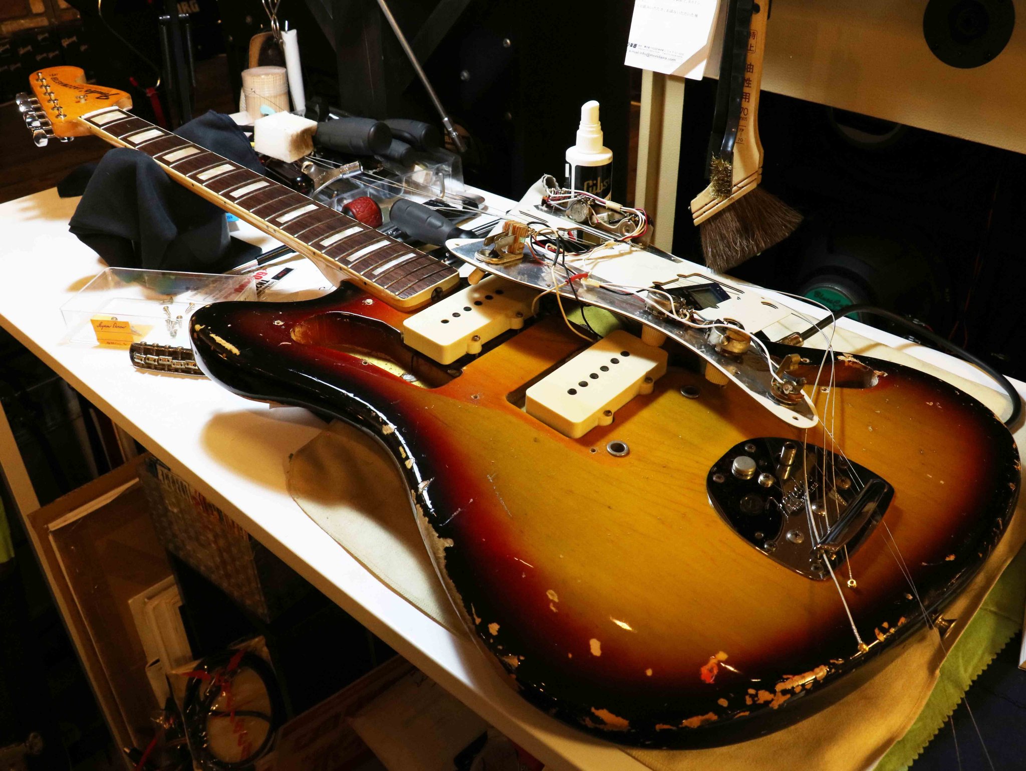 イシバシ楽器 名古屋栄店 エモいギターが入荷しました 現在メンテナンス中です かっこいいぞ Fender 1972jazzmaster イシバシ楽器 名古屋栄店 エモいギターが入荷しました 現在メンテナンス中です かっこいいぞ Fender 1972jazzmaster