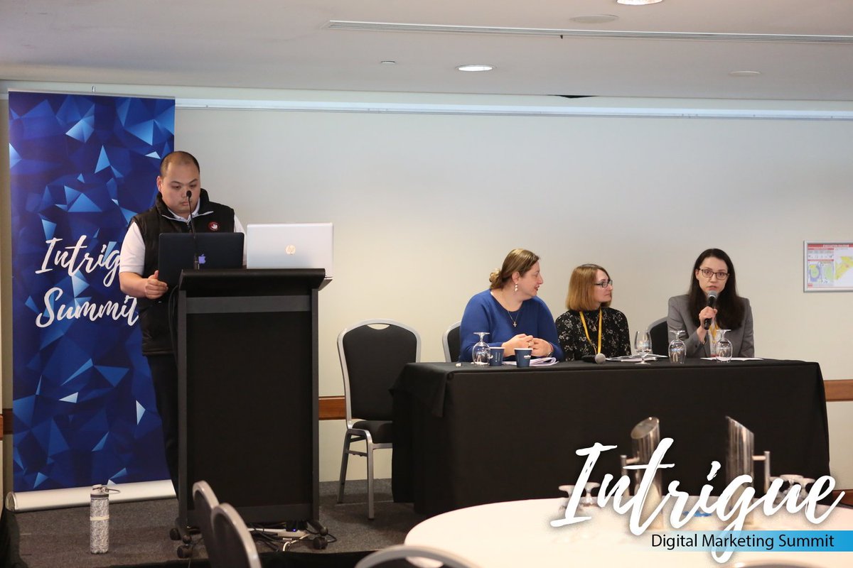salesgasm's tweet photo. @Andramara of @HumanforceHQ, Ljubica Radoicic of
@Hexagonppm, @mlolas of @AMI_Marketing_ and @robliteralli of @wpengine as moderator are sharing #MarketingStrategies and #LeadGeneration Techniques at #INTSYD taking place at the iconic @scg.
#Intrigue #Marketing #Sydney https://t.co/LXudnHnNNK