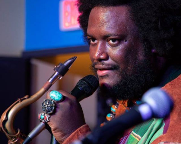Carter_BTC777's tweet photo. Big news! American jazz saxophonist Kamasi Washington will perform in Mumbai at the Royal Opera House on Wednesday, August 28. Tickets are out now on https://t.co/I8LkER1Hh7. https://t.co/09iSGe01Hs https://t.co/wkWlmofKxA