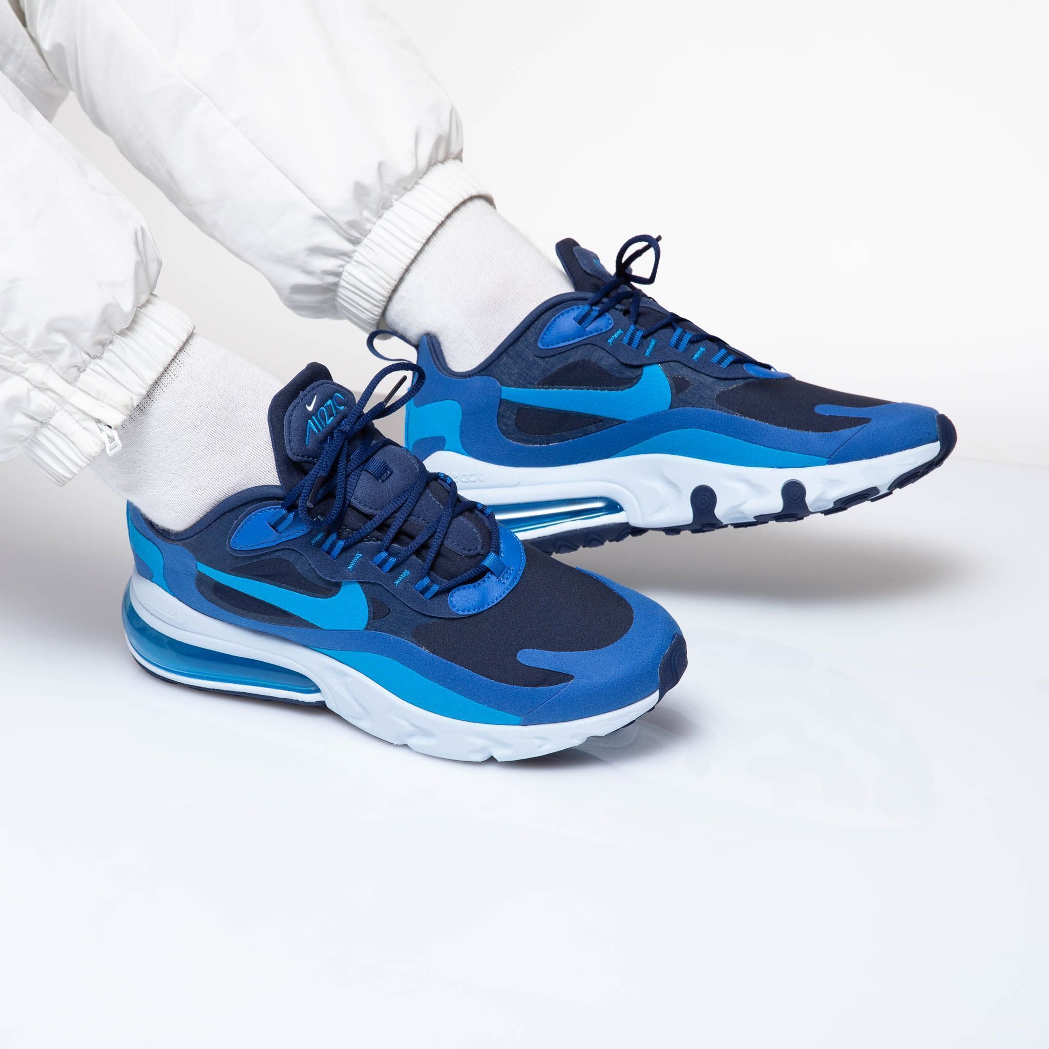 Air max top 270 react ghost