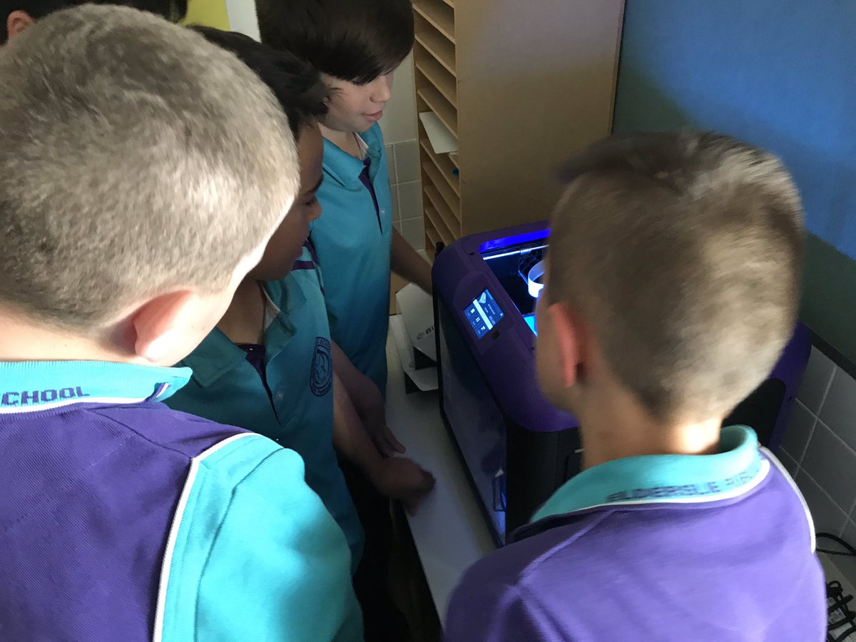ryannoonan5's tweet photo. Some awesome 3D CAD designing @PsElderslie using @tinkercad. @stem_T4L https://t.co/TVsl21xWlQ