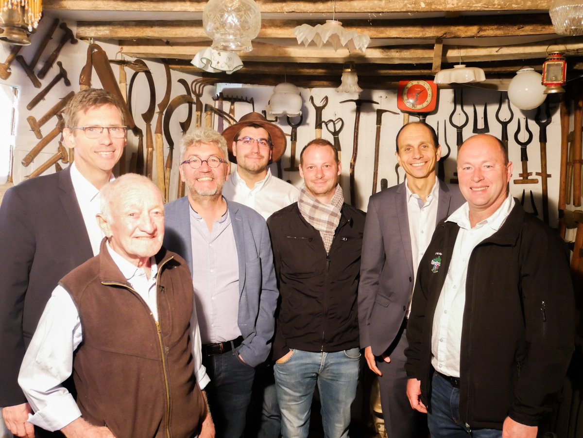 Fairefrance's tweet photo. #EmmanuelVasseneix Président de @groupeLSDH , @philippeleseure et @PRTchoukriel sont venus visiter #Parfondeval, ainsi que la ferme de @JLPRUVOT, Président de @Fairefrance. Un beau partenariat depuis 2013 mais aussi et surtout une Histoire humaine formidable !
#LeLaitEquitable https://t.co/jGGDDSVdQI