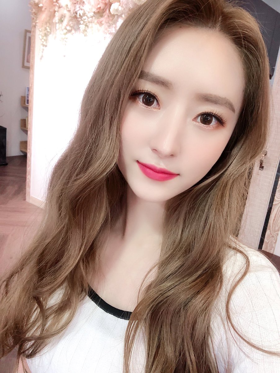 hf_dreamcatcher tweet picture