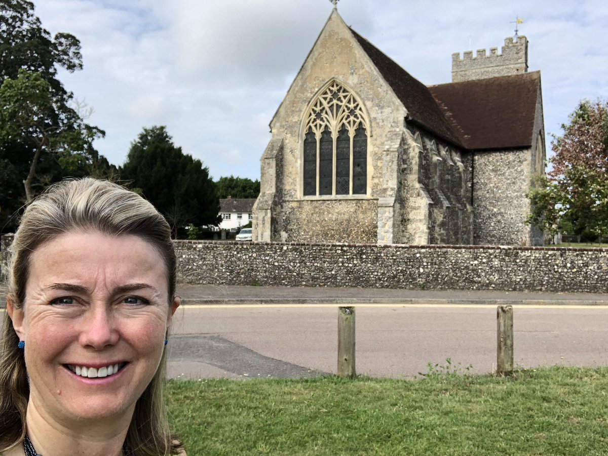 Anna_Firth's tweet image. Absolutely delighted to be back in lovely #Chartham to discuss with Alan Mannings what @CanterburyCCA &amp;amp; @Conservatives can do to help fabulous village stores like #Chartham Village Stores - a real gem &amp;amp; community hub.
#communitymatters
#backingsmallbusiness