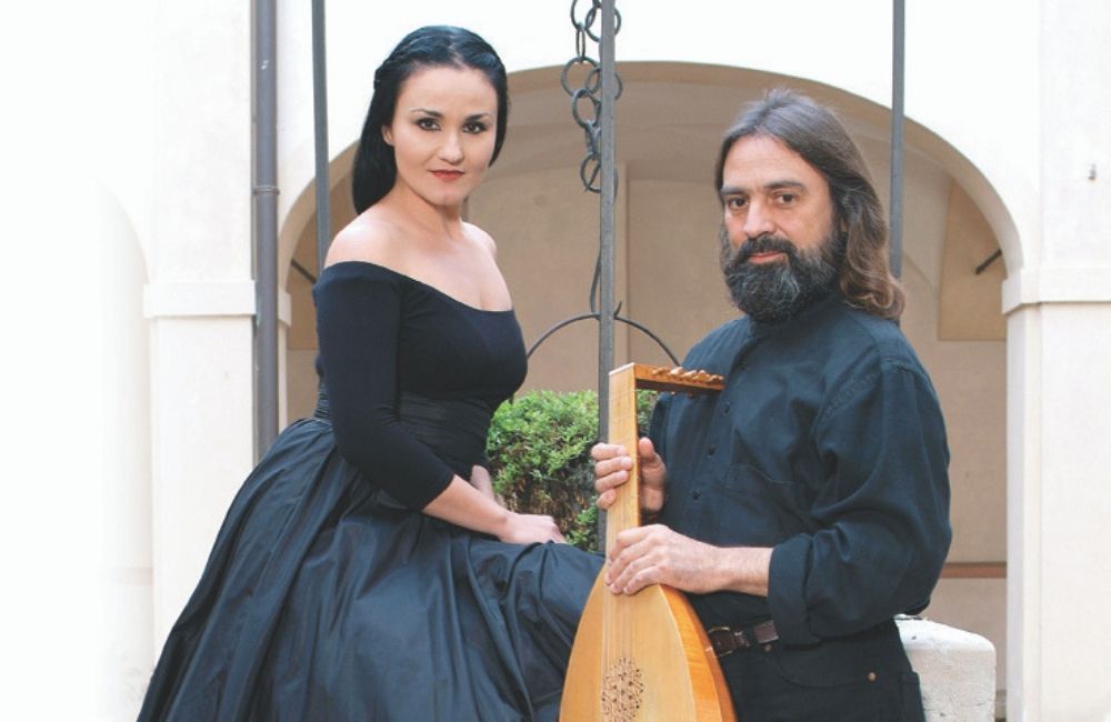 Classica HD (@classicahd) on Twitter photo #Giovedì 1 #agosto alle 18e alle20.30 #MilanoArteMusica presenta l’ultimo appuntamento di “Sulle note di Leonardo”. Nella Sala Capitolare Del Bergognone , <a href="/RenataFusco/">Renata Fusco</a> e <a href="/massimolonardi/">massimo lonardi</a> in un programma che presenta i #Rebus musicali di Leonardo,
Info: milanoartemusica.com #Giovedì 1 #agosto alle 18e alle20.30 #MilanoArteMusica presenta l’ultimo appuntamento di “Sulle note di Leonardo”. Nella Sala Capitolare Del Bergognone , <a href="/RenataFusco/">Renata Fusco</a> e <a href="/massimolonardi/">massimo lonardi</a> in un programma che presenta i #Rebus musicali di Leonardo,
Info: milanoartemusica.com