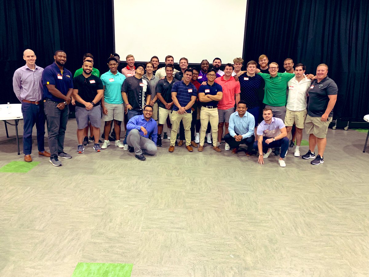 irishat25 tweet media