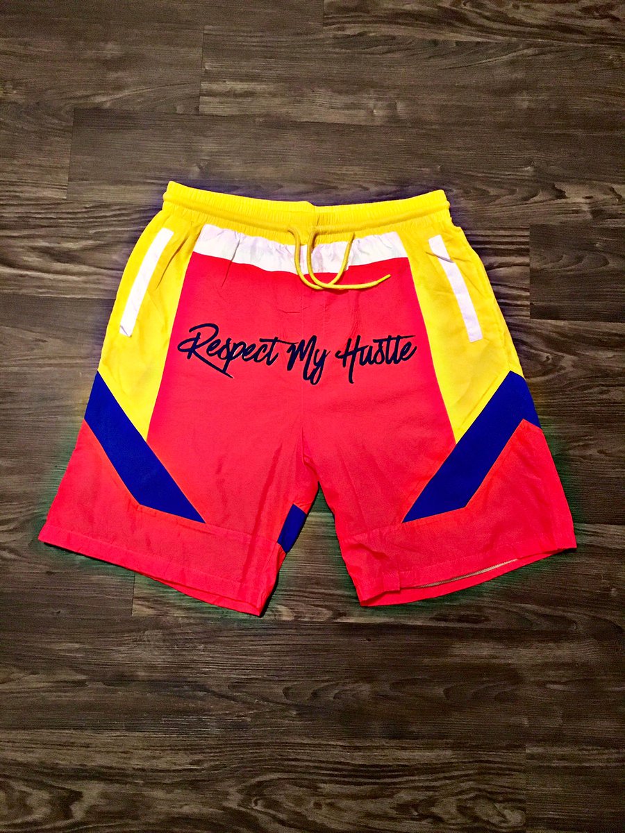CMoneiiMusic's tweet photo. ‼️‼️NEW MERCH ALERT‼️‼️ SIGNATURE LINE Swim Trunks “They ain’t gotta like it, but they will #RespectMyHustle🤑™️ #MoneiiIzTheMotive™️ #MoneiiIzTheMotiveApparel  #SummerTimeLine #Fashion #NewApparelAlert #Entrepreneur #ClothingLine #explore 💯💯💯💪🏾 #AlwaysOnPoint #SimpleNotFlashy https://t.co/OS5XTBXBRt