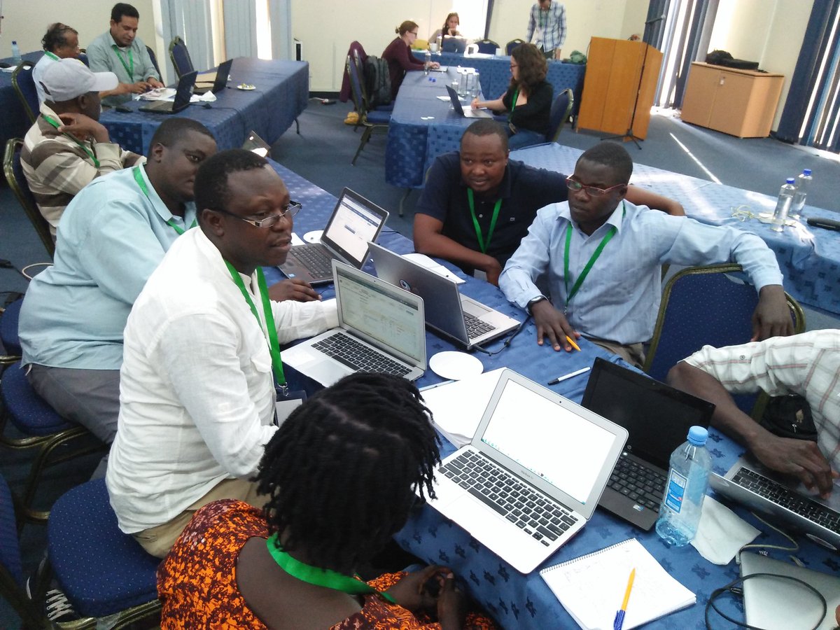 EANBiT_Project's tweet image. Happening now at the @eupathdb and @ClinEpiDB data resources workshop. Participants working on their miniprojects which seek to utilise the vast #EuPathDB #ClinEpiDB #vectorbase resources to answer a scientific question of interest.