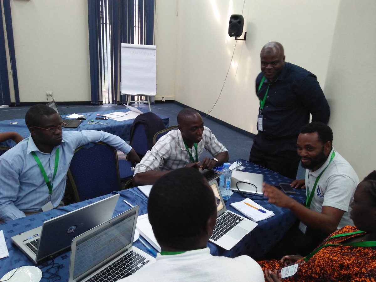 EANBiT_Project's tweet image. Happening now at the @eupathdb and @ClinEpiDB data resources workshop. Participants working on their miniprojects which seek to utilise the vast #EuPathDB #ClinEpiDB #vectorbase resources to answer a scientific question of interest.