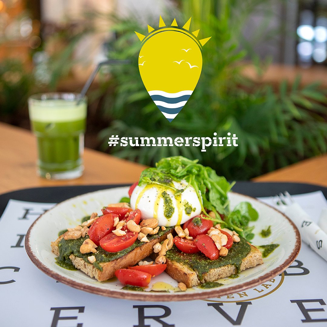 A_petretzikis's tweet image. Έχετε πάει για Κυριακάτικο μπανάκι, και καθώς γυρνάτε σας έπιασε πείνα; 😎Κάντε μια στάση στο Kitchen Lab Γλυφάδας για το πιο καλοκαιρινό burrata mozzarella open sandwich! 😋#summerspirit #kitchenlab #burrata #mozzarella #sandwich #summertime #summervibes #sundays