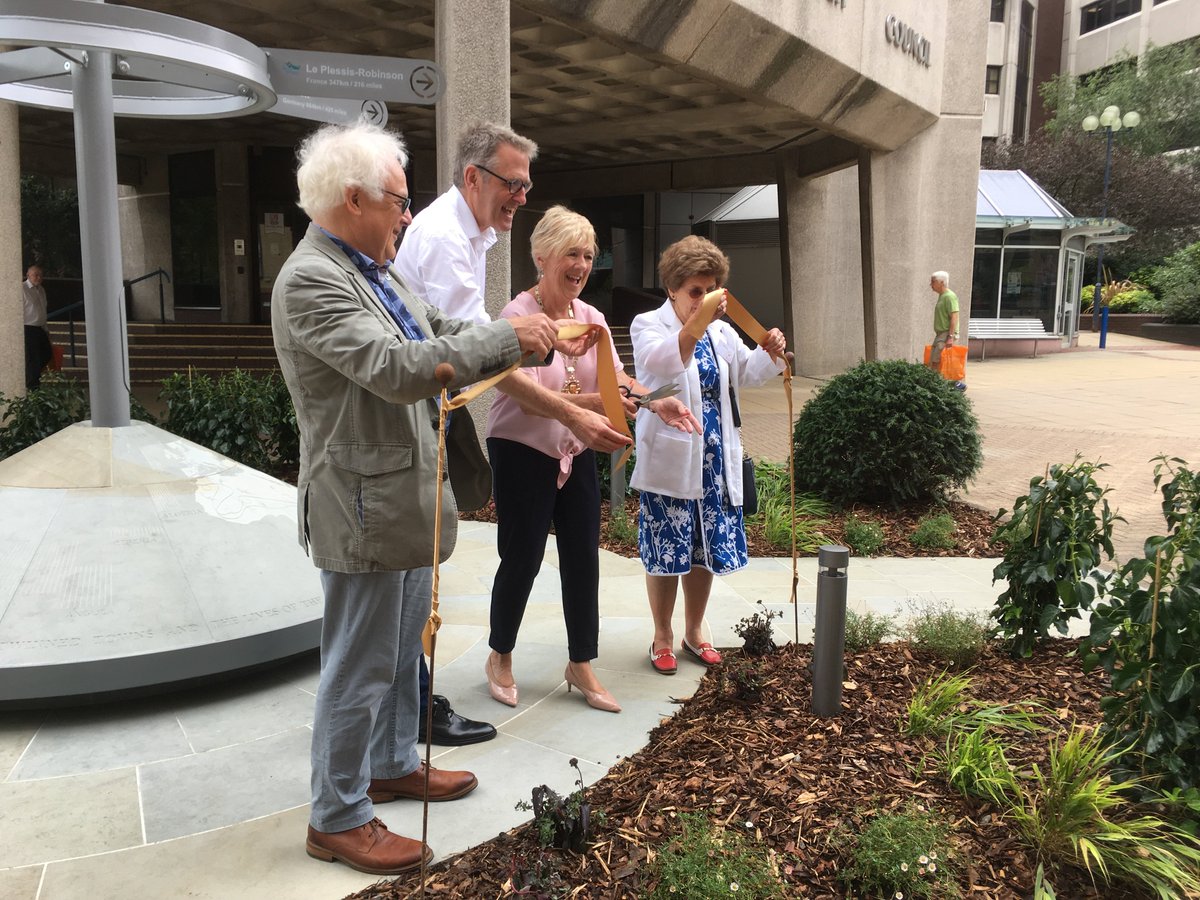 bunceyola's tweet photo. Fantastic news for #swifts in #Woking! I'm sure they'll enjoy these new nest boxes in the town centre provided by @wokingcouncil. Officially launched today by the Mayor and Edward Meyer. Equipped with call system and cameras. Will be exciting to see if they take up residence! https://t.co/oKwPsvK9l9