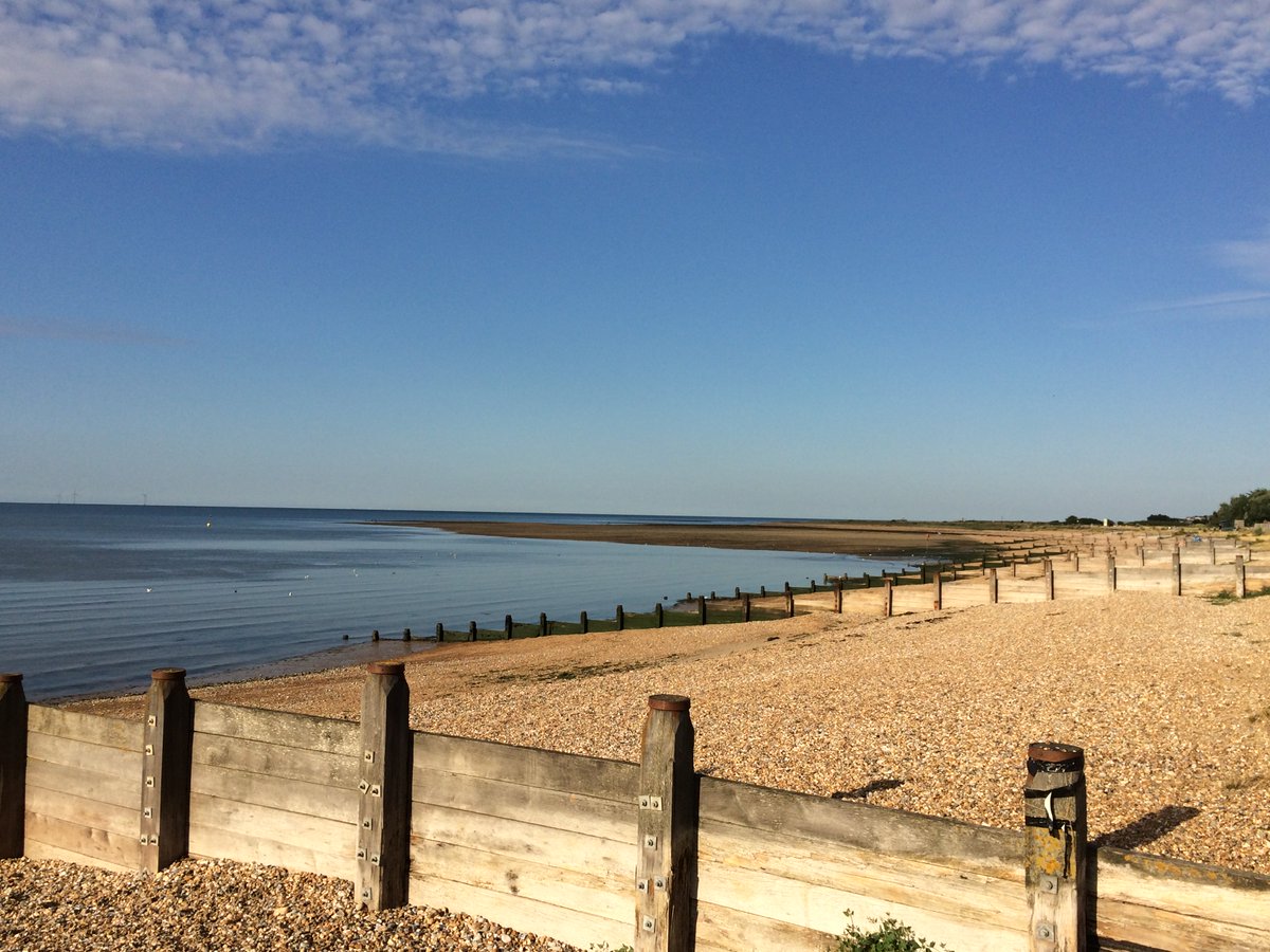 🐚 Oh we do like to be besides the seaside. ☀️🍦
It's National Marine Week 🦐 27th July - 11th August.
If you are on hols in the UK, check out The Wildlife Trust's events. #nationalmarineweek #wildlife #conservation
ow.ly/bb7u50vhVhR