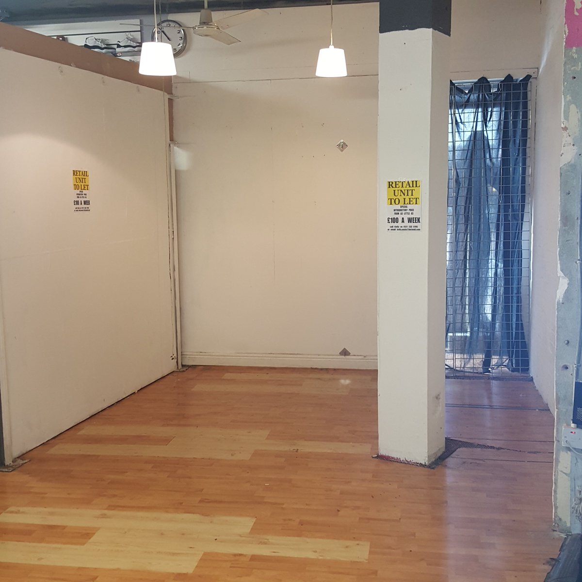 TheOasisStore's tweet photo. REDUCED!!! Unit available to rent, special introductory prices of £100 a week all in, no rates or service charge to pay, 3 months minimum contract, for more details contact me Kelly.oasis@hotmail.com or phone 0121 233 0195 https://t.co/rze5e1PcrQ