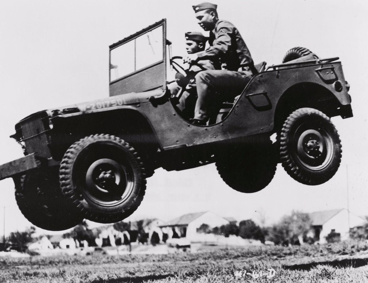 Hoy hace 78 años que salió de fábrica el primer Jeep, uno de los grandes iconos de la automoción.