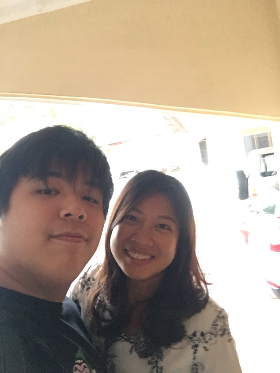 Hui118's tweet image. First day of work selfie as requested! @LuckaBibic I had to drag my brother to do the second shot because I suck at selfies 😂#firstdayofwork #selfie #exciting #UBD #pharmacy #lecturer #science