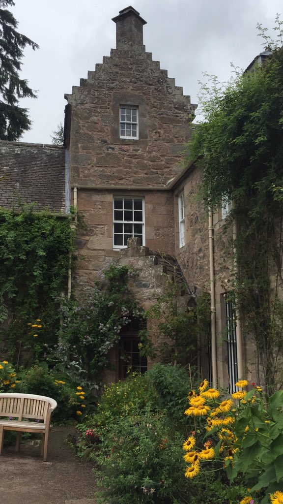 The colours of the gardens are quite stunning at the moment <a href="/cawdorcastle/">Cawdor Castle</a>