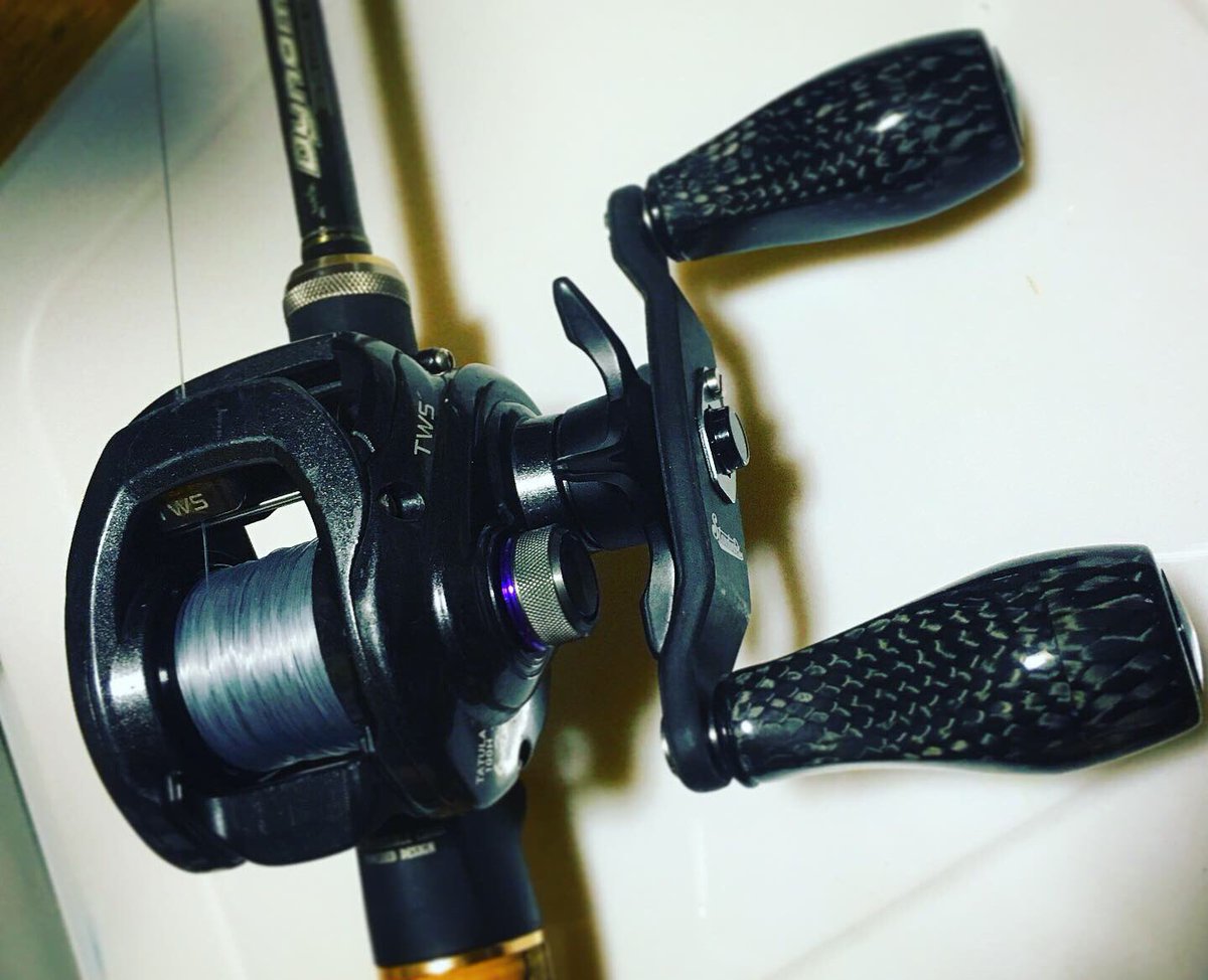 安過ぎで手に入れたスタコンハンドル！思い入れのある初代タトゥーラUS