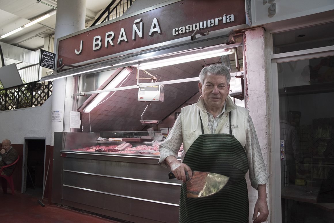 📣 Conociendo los puestos del <a href="/MercadoCebada/">MercadoDeLaCebada</a>… 

🥩🔵 Os presentamos a la casquería JOSÉ BRAÑA, el puesto nº 11 Especializados en callos y mollejas.

#MercadodelaCebada #ConoceNuestrosPuestos #Madrid