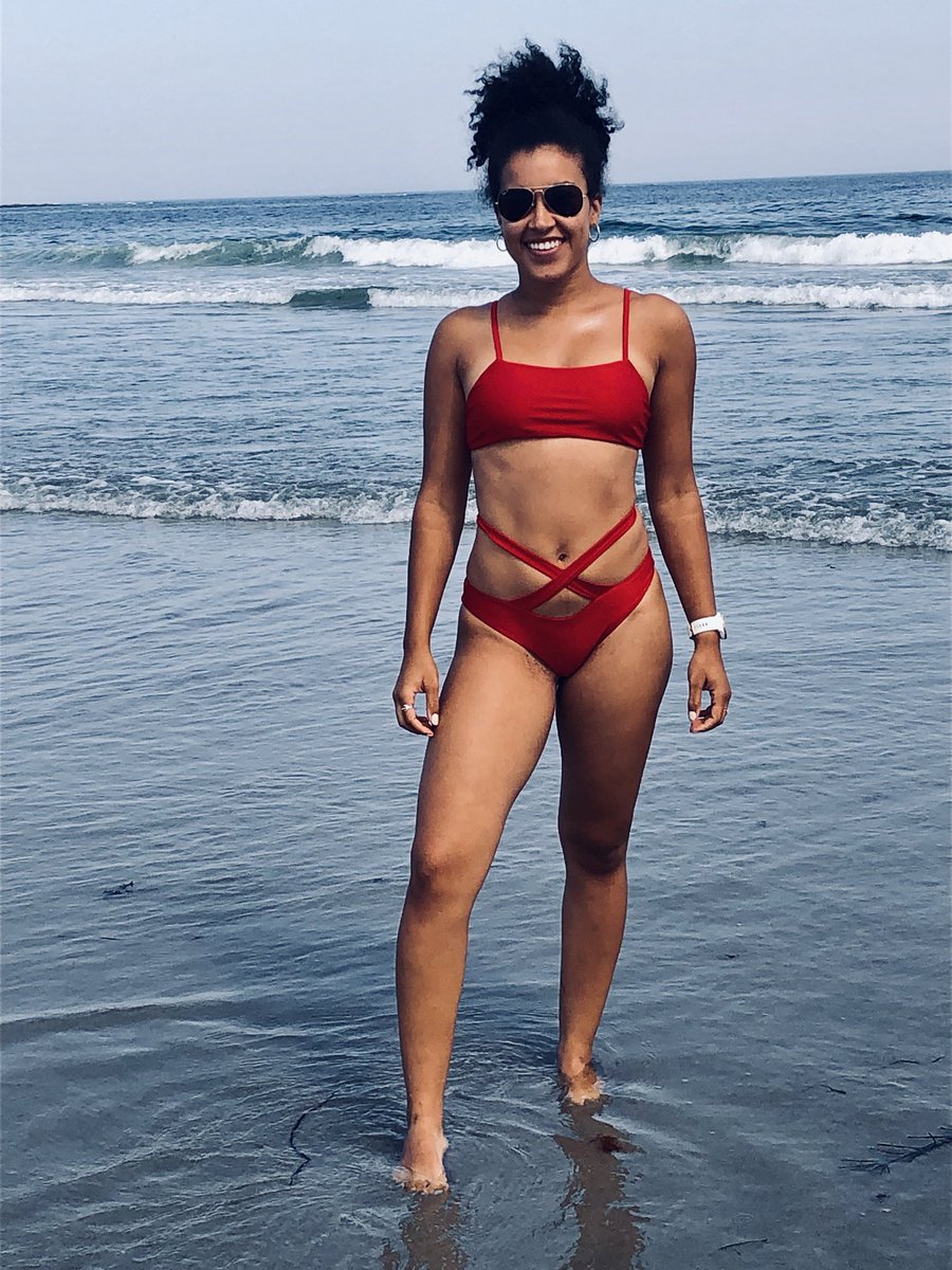 maya_houser's tweet photo. loving this journey of self love🦋
#BrownSkinGirlChallenge https://t.co/yJTLJLINvj