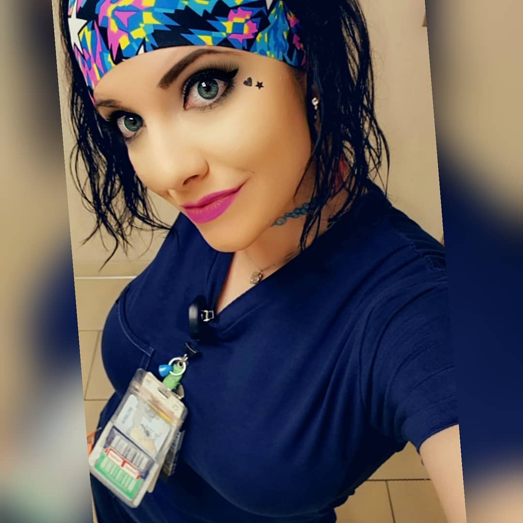 _HeyLittleOne_'s tweet image. instagram.com/p/B0n80LrBBCL/…
@TheAuthorGuy #ADirtyJob #Nursing #ERnurse