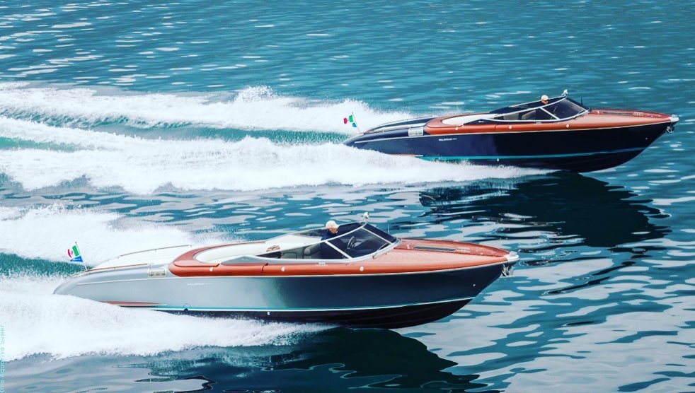 #PinchPunch: Six things to see, splurge on, read and do over the next 31 days. Edited by @EmeliaHamiltonR 

<a href="/raffles/">Raffles</a> @thelehman <a href="/MaziNottingHill/">Mazi</a> @rivayacht
#luxury #books #travel #dining #restaurants #theatre #lifestyle

spearswms.com/things-to-do-a…