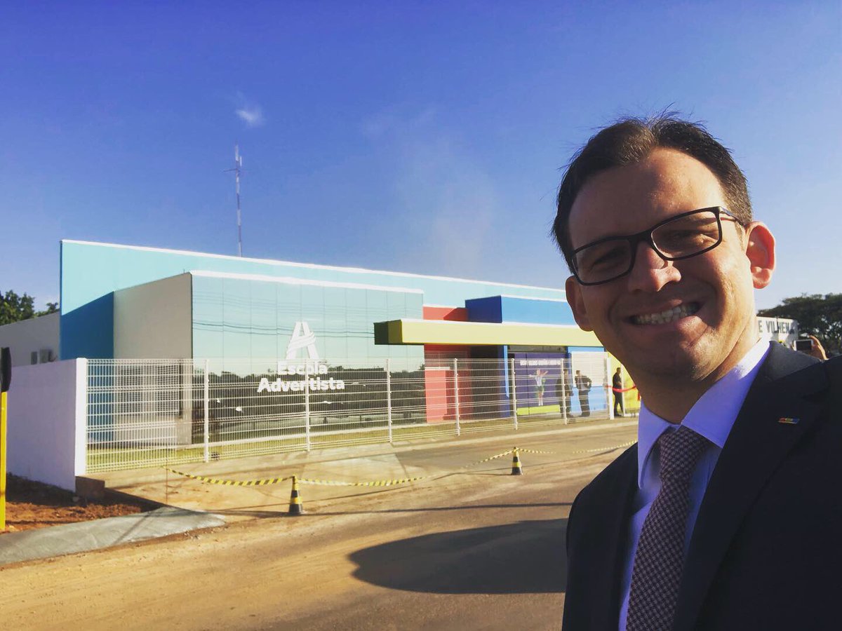 RFELBERG's tweet photo. Inauguração da Escola Adventista de Vilhena. Uma linda estrutura para pregar o evangelho através do ensino. Parabéns aos Adm pela condução desse projeto fantástico https://t.co/xaUGM60oQc