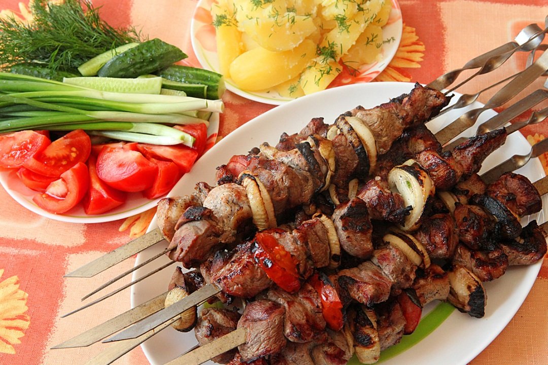 Открытки, картинка веселые шашлыки