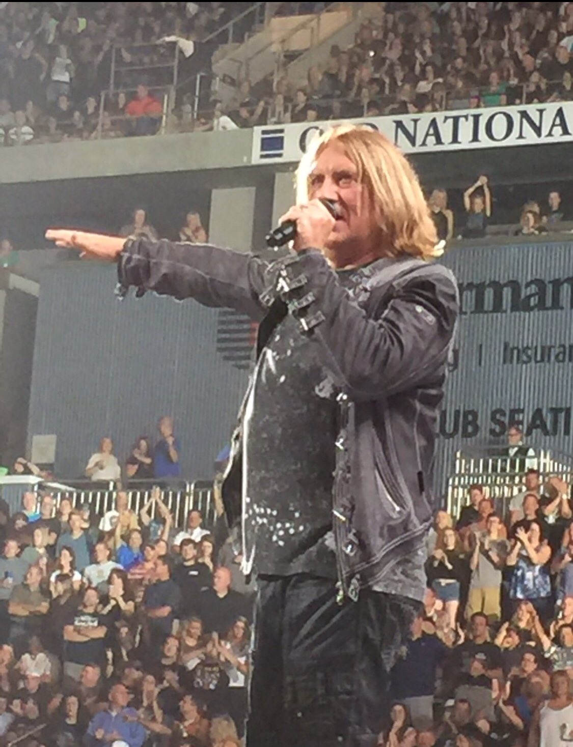 Happy Birthday to my all time favorite singer Joe Elliott!!! 60 never looked soooo good  