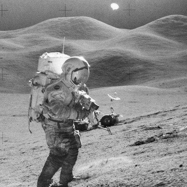 Rainmaker1973's tweet photo. Discovering the #GenesisRock, the transcript of the finding https://t.co/ztD9luuf52 #Apollo15 #48YearsAgoToday https://t.co/7DoOYQWhMR